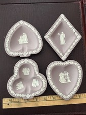 Wedgwood lilac lavender jasperware set 4 playing cards suits ashtray trays picture