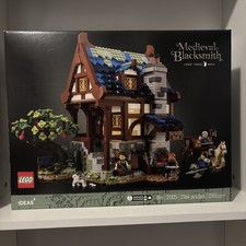LEGO Ideas: Medieval Blacksmith (21325) | New | Sealed | Retired picture
