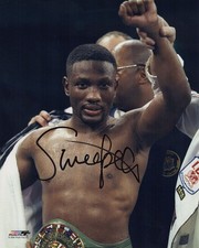 Pernell 'Sweet Pea' Whitaker Signed Boxing Arm Raised 8x10 Photo - (SS COA) picture