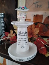 Adorable Kitschy 6.5