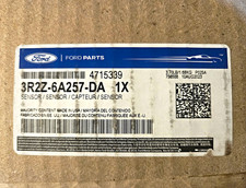 NEW Genuine Ford OEM Camshaft Phaser Sprocket 3R2Z-6A257-DA 4.6L 5.4L 3V picture