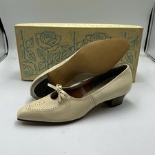 Cobbies Rush Hour Vintage Cream Leather Mary Jane Bow Pumps Sz 6 AA NOS Box #C41 picture