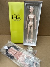 Horsman Urban Vintage Vita Lunch with Elaine Doll 16