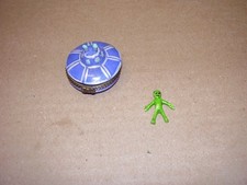 UFO Trinket Box Flying Saucer Trinket Box Alien Craft Trinket Box Vintage picture