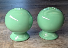 Fiesta Ware Turquoise Green Ball Salt and Pepper Shakers by Homer Laughlin picture