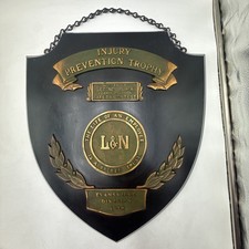 VINTAGE 1938 LOUISVILLE & NASHVILLE RAILROAD INJURY PREVENTION AWARD PLAQUE picture
