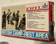 Esci Ertl  British Camp Rest Area 8574 1:35 Model Kit  picture