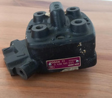 0438100023 13511266343 BMW E12 E21 Bosch K-Jetronic fuel distributor NOS picture