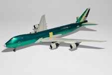 SQ Wings 1:200 ATLAS AIR 747-8F - N863GT - LAST EVER 747 - BRAND NEW picture