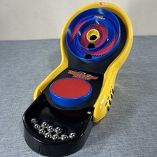 BULLS-EYE BALL 2 Skeet Game, 2005, Tiger Electronics with 10 Balls Tested Good picture