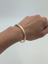 Vintage Daniel S. Rine 14K Yellow Gold Textured Hinged Bangle Bracelet (8.6 g) picture