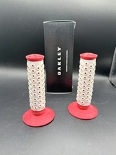  Oakley B1B BMX Bike Grips Red  White Sleeve Vintage BMX 2010 Issue picture