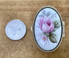 VTG Gold Tone Metal Pill Box, Oval Hinged Porcelainl Lid, Pink Rose Design picture