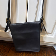 Vintage Coach Black Leather Flap Crossbody Messenger Bag Brass Hardware picture
