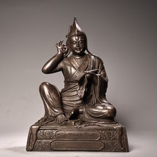 Antique Tibetan Buddhist statue of Tsongkhapa (pure bronze) picture