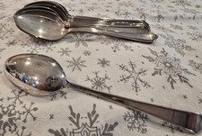 11 vintage ROSALIND NEW by International Sterling Silver COFFEE or TEASPOONS 6