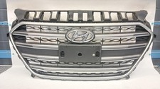'16-'17 HYUNDAI ELANTRA GT center Grille OEM 6 Month Warranty picture