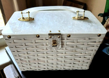 Retro / Vintage 1950s 1960s White Woven Vinyl Purse w/Lucite Top and Handle picture