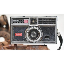 Vintage Kodak Instamatic 304 Camera - 126 Film - Untested, Display/Decor/Refurb picture