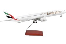 Daron Emirates 777-300 ER SkyMarks Airplane Model Desk Top 1/100 Model SKR9402  picture