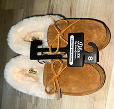 Deluxe by Dearfoams Suede Moccasin Slippers Shearling Lined Brown/White 8 picture