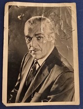 BORIS KARLOFF Glossy B&W Photo AUTOGRAPHED Authentic RARE picture