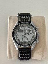 Swatch x Omega MoonSwatch Mission to Earthphase Bioceramic Quartz Chronograph picture