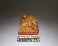A Shoushan Tianhuang Stone Carved Auspicious Dragon Seal picture