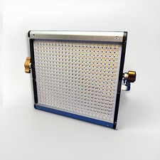 Neewer NL480 480-LED 30W LED Video Light Panel Continuous w/ Barndoors UNTESTED picture