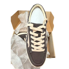 Taos Footwear Women’s Shooting Star Sneakers Graphite/Beige Distressed, 7.5, NEW picture