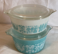 Vintage Pyrex Set of 2 Amish Casserole Dishes Bowls w/ Lids Butterprint 472 473 picture
