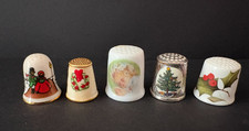 Lot of 5 Christmas thimbles picture