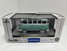M2 Machines Auto-Thentics 1962 VW Microbus Deluxe USA Model VW02 14-02 picture