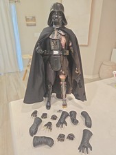 Hot Toys DX45 Darth Vader Battle Damaged Deluxe picture