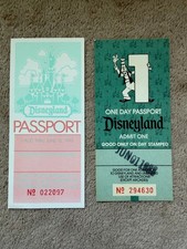 Vintage 1986 & 1993 Disneyland One Day Passports Goofy Ticket Pair picture