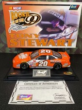 REVELL TONY STEWART #20 2000 HOME DEPO / ROOKIE OF THE YEAR PONTIAC 1:24 picture