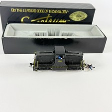 HO Bachmann Spectrum GE 44-Ton Switcher Pennsy 9348 Locomotive NOT RUNNING As Is picture