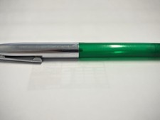 Sheaffer Vintage Cartridge Fountain Pen Green/Clear Barrel, Medium Nib picture