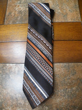 VINTAGE Wemlon by Wembley Neck Tie 3-3/4