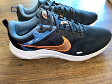 Nike Downshifter size 11.5 Men's Running Shoes DD9294-010 Lace-Up Low Top Black picture