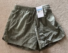 Nike Stride Running Men's Dri-FIT Water-Repellent 2-in-1 Running Shorts Medium picture