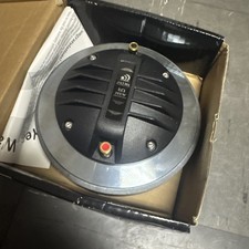 MASSIVE AUDIO PAT300 500 WATT 8 OHM COMPETITION DRIVER HAY 4 en stop  picture
