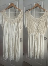Forever 21 Women's Cream and White Dress picture