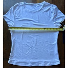 Tahari Modern Essentials White Crew Neck Short Sleeve Stretch Top M NEW picture