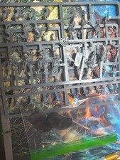 WARHAMMER40K Aeldari Dire Avengers picture