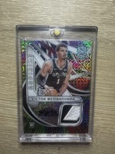2023-24 Panini Spectra - Aspiring Patches Victor Wembanyama Meta Prizm /25 picture