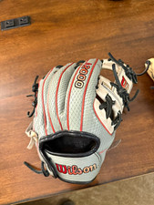 Wilson A2000 11.5