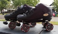 RIEDELL R3 Cayman Quad Roller Skates Black Men’s SIZE 10 Black Leather Lace Up picture