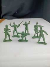 Lot Of 6 Green Army Man Soldier Figure Greenbrier International 1.7 Inches  picture
