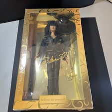 Selena Quintanilla Doll Selena In Concert DTM Gold Box NIB But Torn Seal *Read* picture